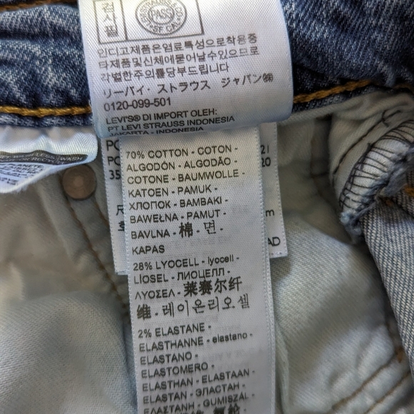 Levi's 541 Ankle 30x25 Raw Hem Light Wash Lightly Distressed Jeans - Picture 9 of 13